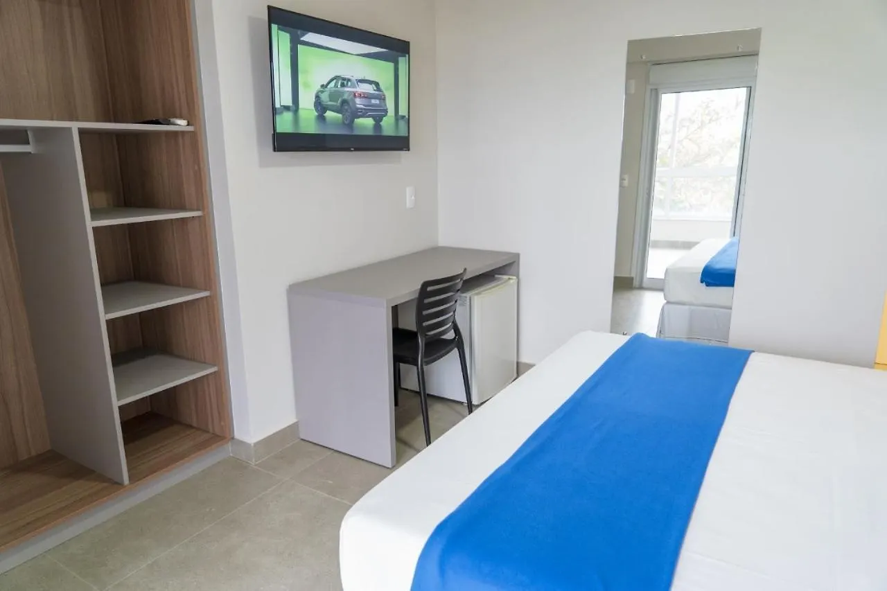 בלנאריו בארה דו סול Hotel Bandeirantes Da Barra 4*, בלנאריו בארה דו סול ברזיל